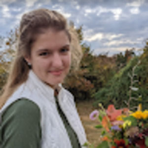 Meet your Posher, Abigail